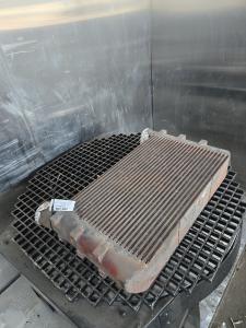 Liebherr Ladeluftkühler